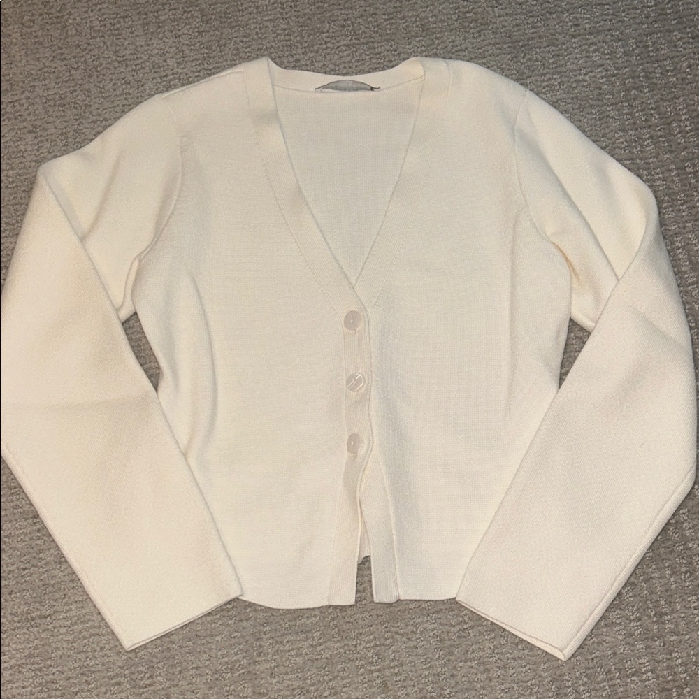 Abercrombie Cream Barrel Sleeve Sweater